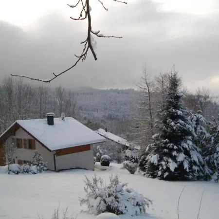 De Montagne Chaleureux Avec Cheminée, Terrasse Et Proche - Fr-1-589-2 Casa di campagna