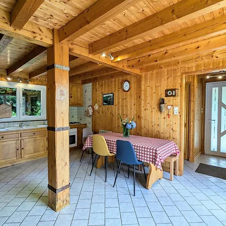 De Montagne Chaleureux Avec Cheminee, Terrasse Et Proche - Fr-1-589-2 *