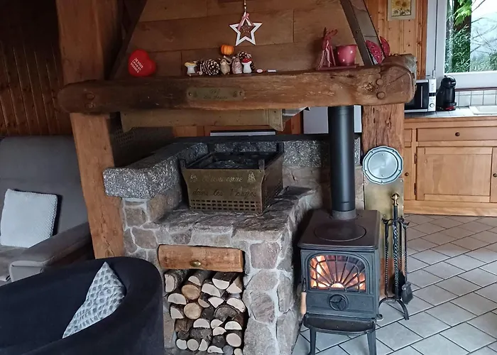 De Montagne Chaleureux Avec Cheminee, Terrasse Et Proche - Fr-1-589-2 Prázdninový dům